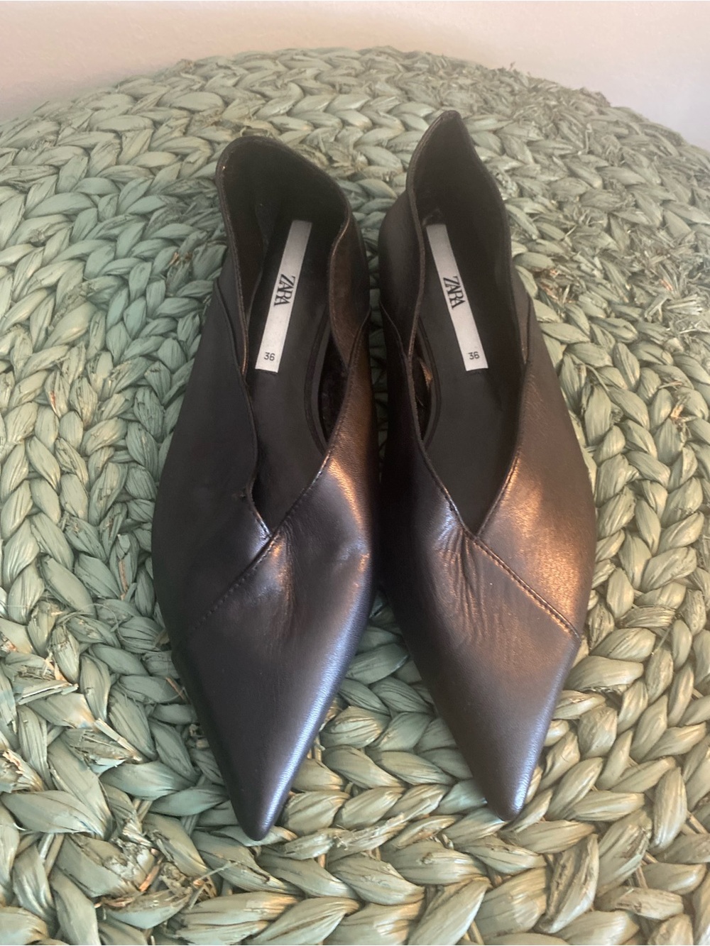 Zara Black Pointed Leather Slip-On Flats